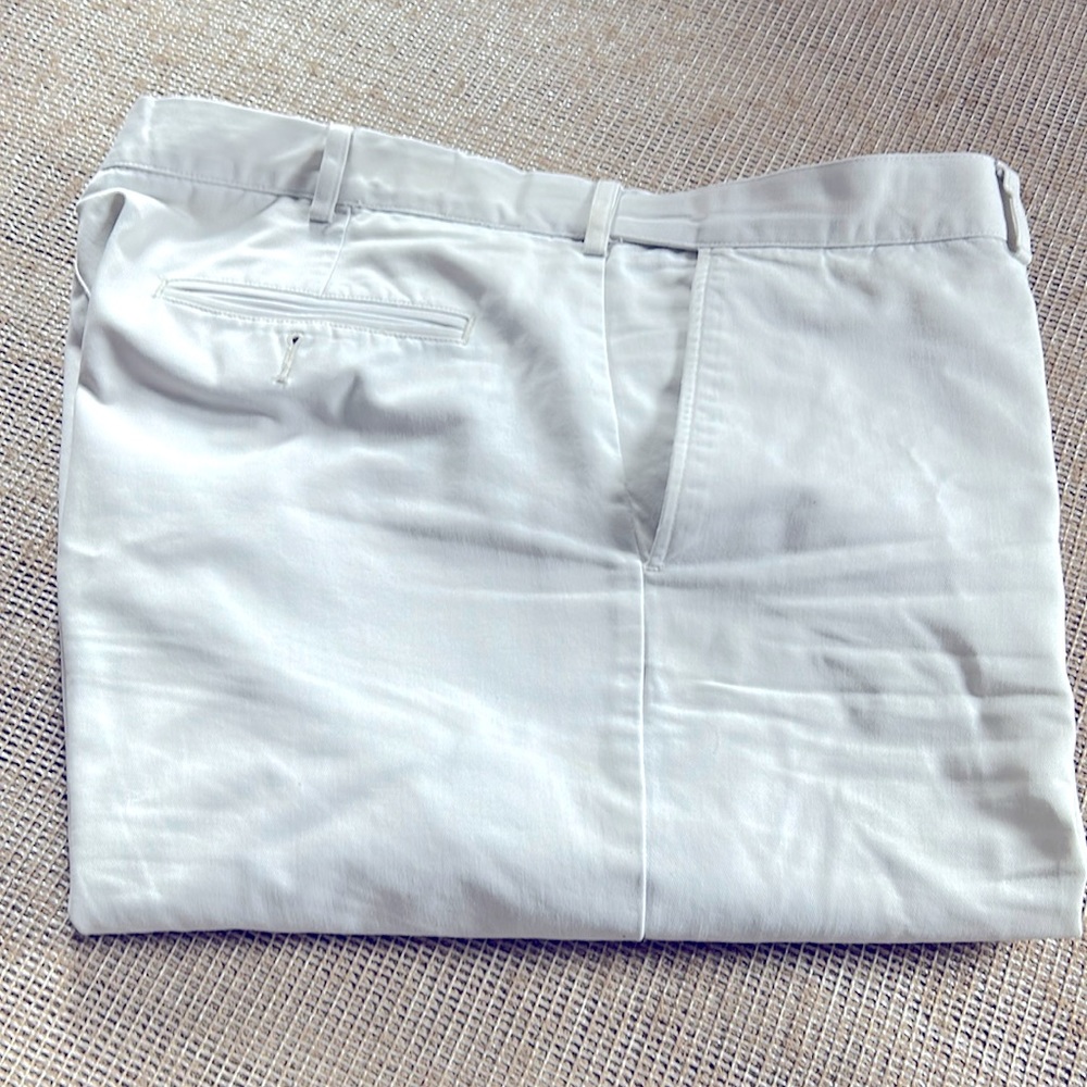 Lands End men’s traditional fit Chino. Beige